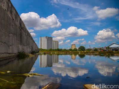 Kerusakan Tanggul Muara Baru Ancam Permukiman