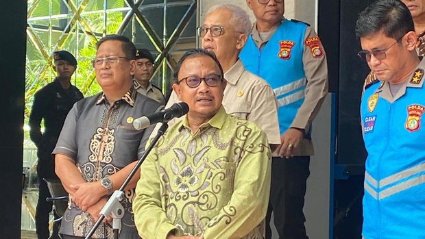 Komisioner Kompolnas Choirul Anam (Cak Anam)