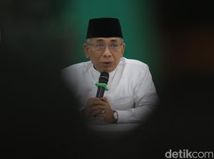 Video Gus Yahya: Stop Lihat Perang Seperti Nonton Bola!