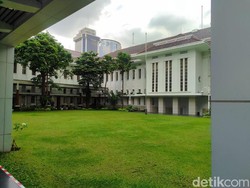 Potret Kantor Bahlil Saat Sebagian Pegawai WFH