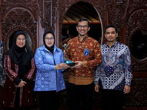 Pusri Palembang Raih Penghargaan Proper Hijau dari KLH