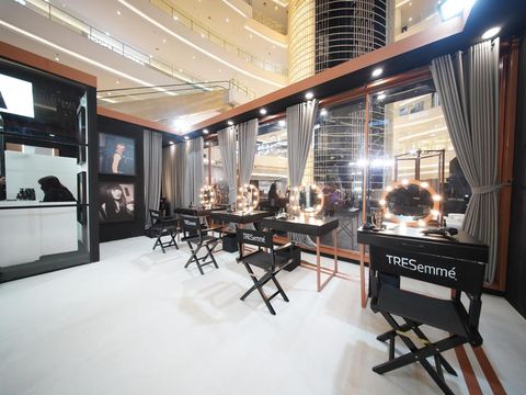 Silk Press Hotel by TRESemmé