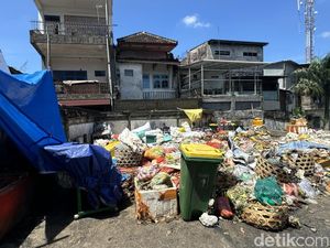 Pedagang Dipaksa Kelola Sampah Sendiri, Perumda Siapkan TPS Pasar