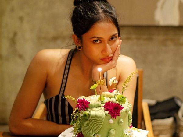 Aghniny Haque Centil Era!