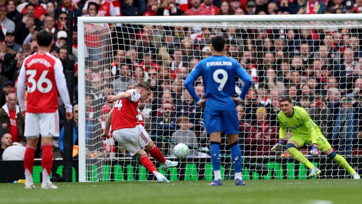 Arsenal vs Bournemouh sama kuat 1-1 di babak pertama. (Action Images via Reuters/Andrew Boyers)