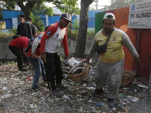 Peningkatan Harga Plastik Menambah Jumlah Pemulung di TPS
