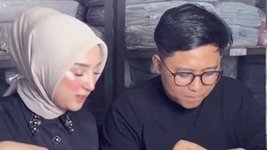 Kegiatan Doni Salmanan Usai Bebas dari Penjara: Bantu Istri Jualan Hijab