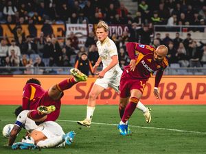 AS Roma Vs Pisa: Hat-trick Donyell Malen Menangkan Il Lupi 3-0