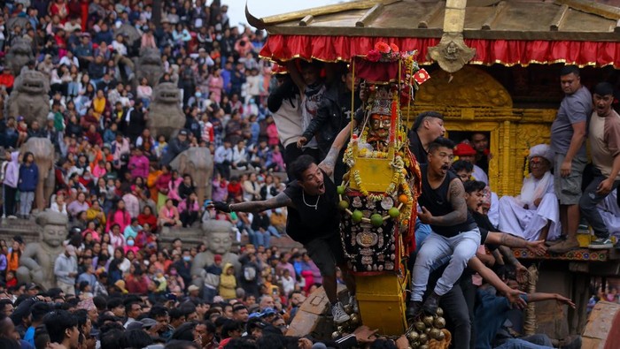 Festival Biska Jatra Hidupkan Tradisi Kuno di Jantung Kathmandu