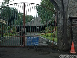 KPK Segel Sejumlah Ruangan di Kantor Pemkab Tulungagung, Pendapa Ditutup