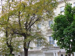 Niat Banget! Inggris Buat Rumah Palsu Demi Sembunyikan Aset Negara