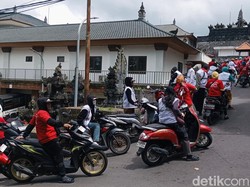 Berkah Karya di Besakih, Ratusan Tukang Ojek Bisa Cuan Rp 500 Ribu Sehari