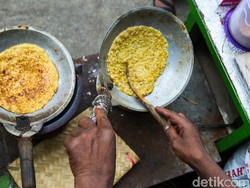 Video: Yuk ke Lapangan Banteng, Ada Banyak Kuliner Betawi Nih!