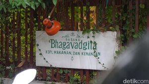 Suasana Cafe Sasana Bhagavadgita, Ruang Sunyi di Tengah Kota Surabaya