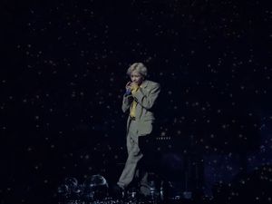 Taemin Debut Coachella, Barisan Pearl Aqua Meriahkan Mojave Stage