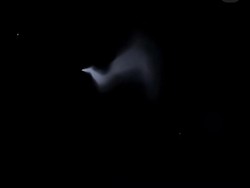 Viral Benda Bercahaya di Langit Bali, BRIN Sebut Roket China