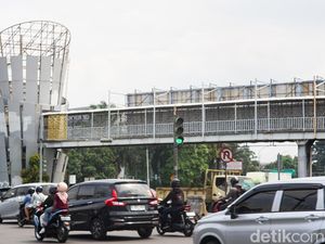 Terbengkalai 10 Tahun, JPO Ahmad Yani Bekasi Jadi Sorotan Warga