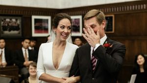 Sosok Istri Anggota DPR yang Pilih Hidup Privat di Tengah Skandal Seks Suami