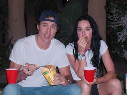 Katy Perry dan Justin Trudeau Kencan di Coachella 2026, Momen Mesranya Viral