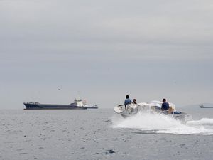 AS Blokade Pelabuhan Iran, China: Berbahaya-Tak Bertanggung Jawab!