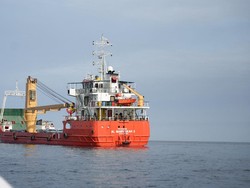 Selat Hormuz Diblokade AS, Kapal Tanker China Ini Berhasil Lewat