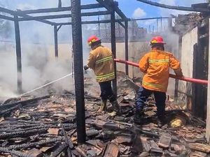 Lupa Matikan Kompor, Rumah Mbah Karmin di Gunungkidul Ludes Terbakar