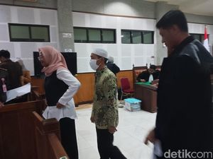 Eks Pejabat BPN Lombok Barat Dituntut 1,5 Tahun Penjara