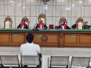 Jabar Hari Ini: Tuntutan 2,5 Tahun Penjara untuk Resbob