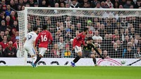 MU Vs Leeds: Setan Merah Tertinggal 0-2 di Babak Pertama