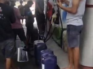 Heboh SPBU di Enrekang Utamakan Isi BBM Subsidi Pakai Jeriken Ketimbang Mobil