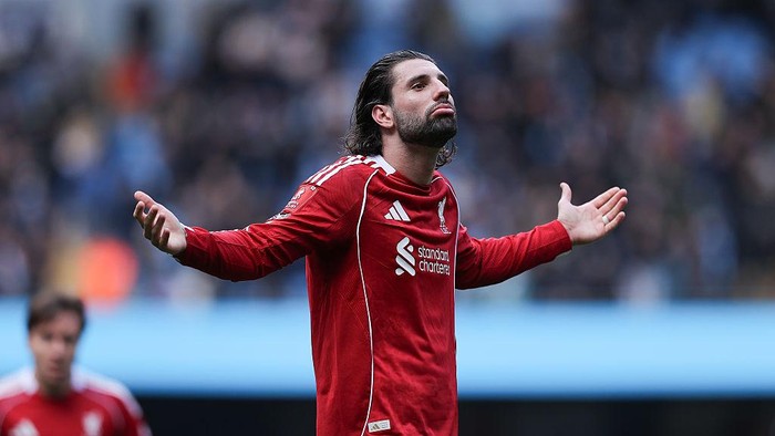 Dominik Szoboszlai meminta maaf karena sudah menantang fans Liverpool.