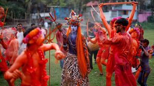 Festival Lal Kach Warnai Perayaan Tahun Baru Bengali
