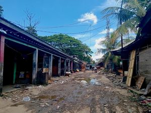 Kata Pengelola soal Jalan di Pasar Buah Jakabaring Rusak dan Becek