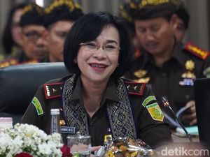 Belum Setahun Menjabat, Kajati Bali Chatarina Muliana Dicopot