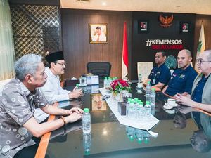 Kemensos & Agrinas Bahas Penyerapan Penerima PKH di Koperasi Merah Putih