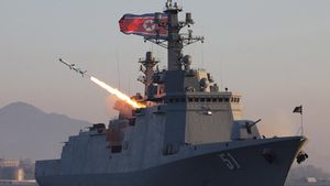 Kim Jong Un Puas, Uji Coba Rudal dari Kapal Perang Sukses