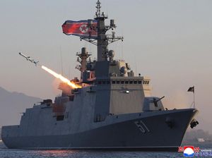 Kim Jong Un Puas, Uji Coba Rudal dari Kapal Perang Sukses
