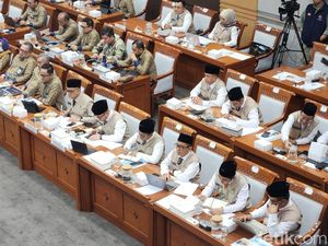 Video Menteri Haji Setop Bahas Wacana War Tiket: Terlalu Prematur