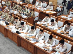 Video Menteri Haji Setop Bahas Wacana War Tiket: Terlalu Prematur