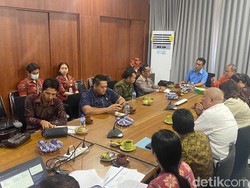 Pansus DPRD Karangasem Dorong BPKAD Optimalkan Potensi Pendapatan Daerah