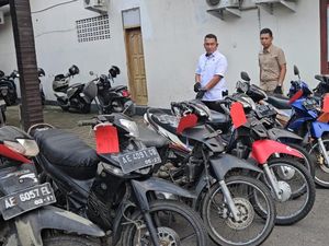 Pelaku Curanmor di Madiun Dibekuk Usai Gasak Motor Keluarga TNI