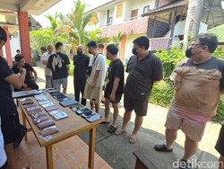 Pintu Masuk Penggerebekan Imigrasi Bonkar Kegiatan Ilegal WNA China