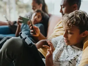 Video: Jangan Asal Login, Roblox Kini Ada Akun Kids dan Select untuk Anak