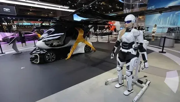 Robot humanoid Chery Aimoga.