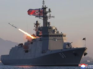 Diawasi Kim Jong Un, Korut Uji Coba Rudal Jelajah dari Kapal Perang