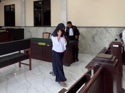 SPG Terdakwa Kasus Aborsi di Mojokerto Pasrah Divonis 9 Bulan Bui