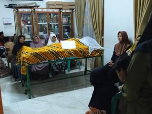 Detik-detik Pasutri di Lampung Tersambar Petir Saat Pulang dari Kebun