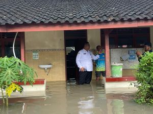 Sejumlah Sekolah di Sukoharjo Diliburkan Akibat Kebanjiran