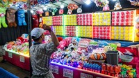 Pasar Malam Jagakarsa, Hiburan Sederhana yang Tetap Diminati Warga