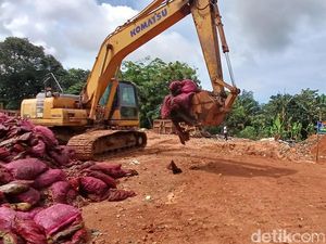 Polisi Musnahkan 27 Ton Bawang Merah di Batam, Akan Diselundupkan ke Tembilahan